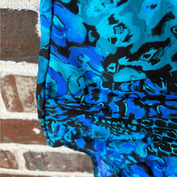 MIRACLESUIT Oceanus Blue  Upscale Surplice Tummy Control Swimsuit Size 12 NWT! - Picture 7 of 16